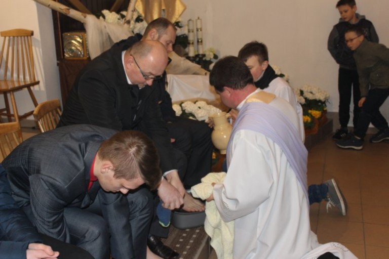Liturgia Wielkiego Piątku 2016