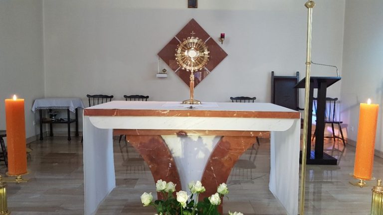 Jezus czeka na Ciebie.