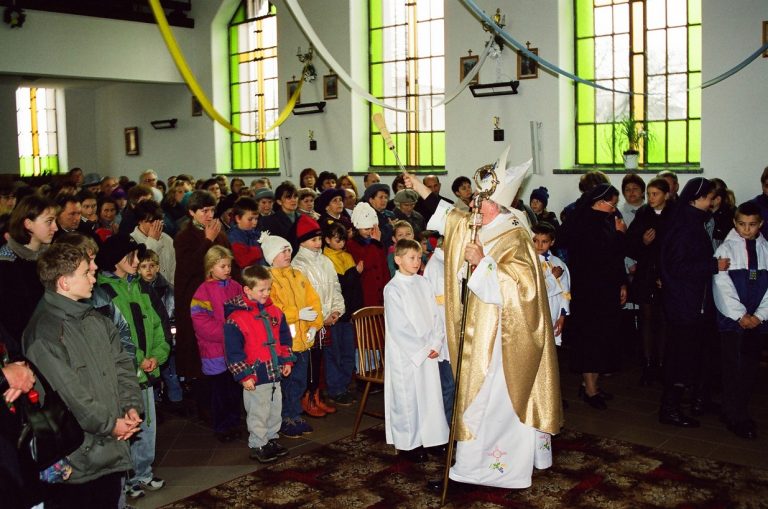Konsekracja kościoła – 19 listopada 2000 r.